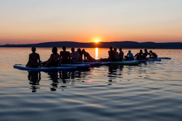 Sunrise Stand-Up Paddleboarding - Image 6